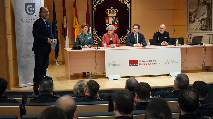 Inauguración de la III Aula de Formación Permanente en la Cátedra Justicia y Prisión.