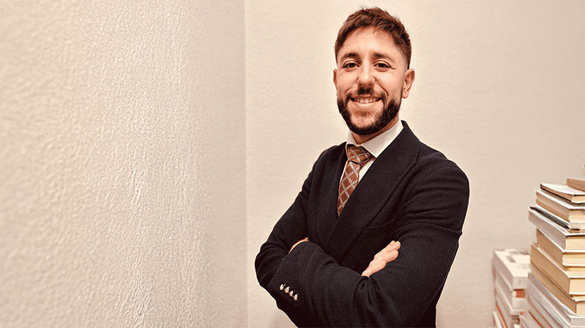 El profesor de la UCLM Javier Miranzo recibe un premio internacional por un trabajo sobre la protección del informante en el sector público