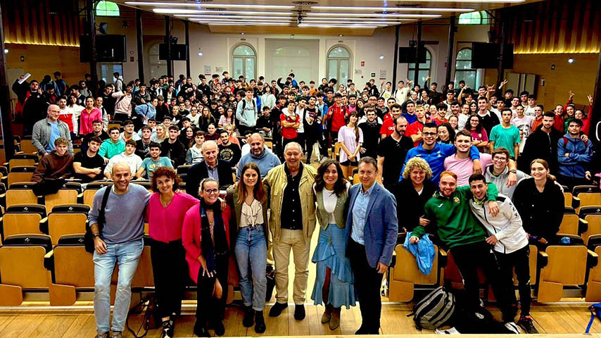 Jornada sobre cáncer y ejercicio físico en la Facultad de Ciencias del Deporte