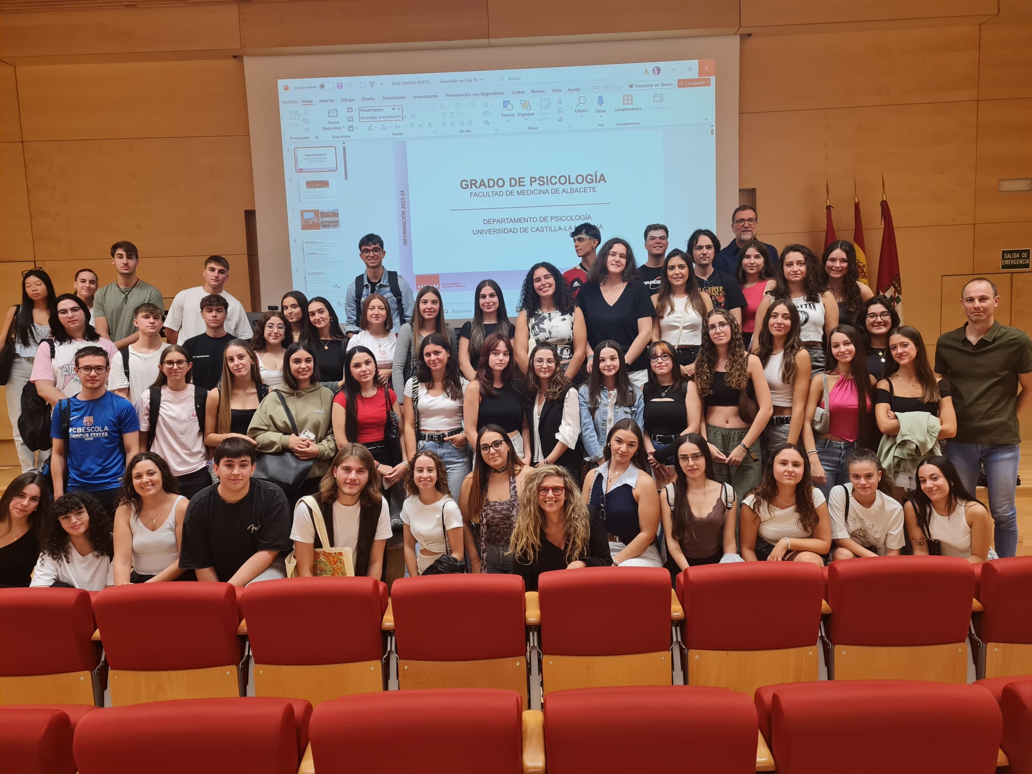 Alumnado y EQ. Decanal